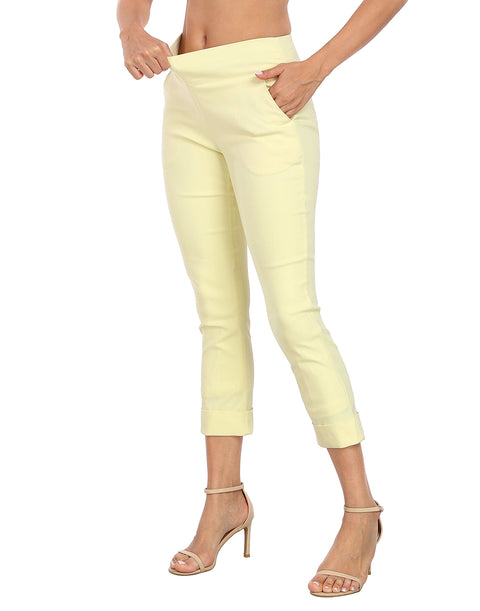 Pull On Capri Pants for Women with Pockets