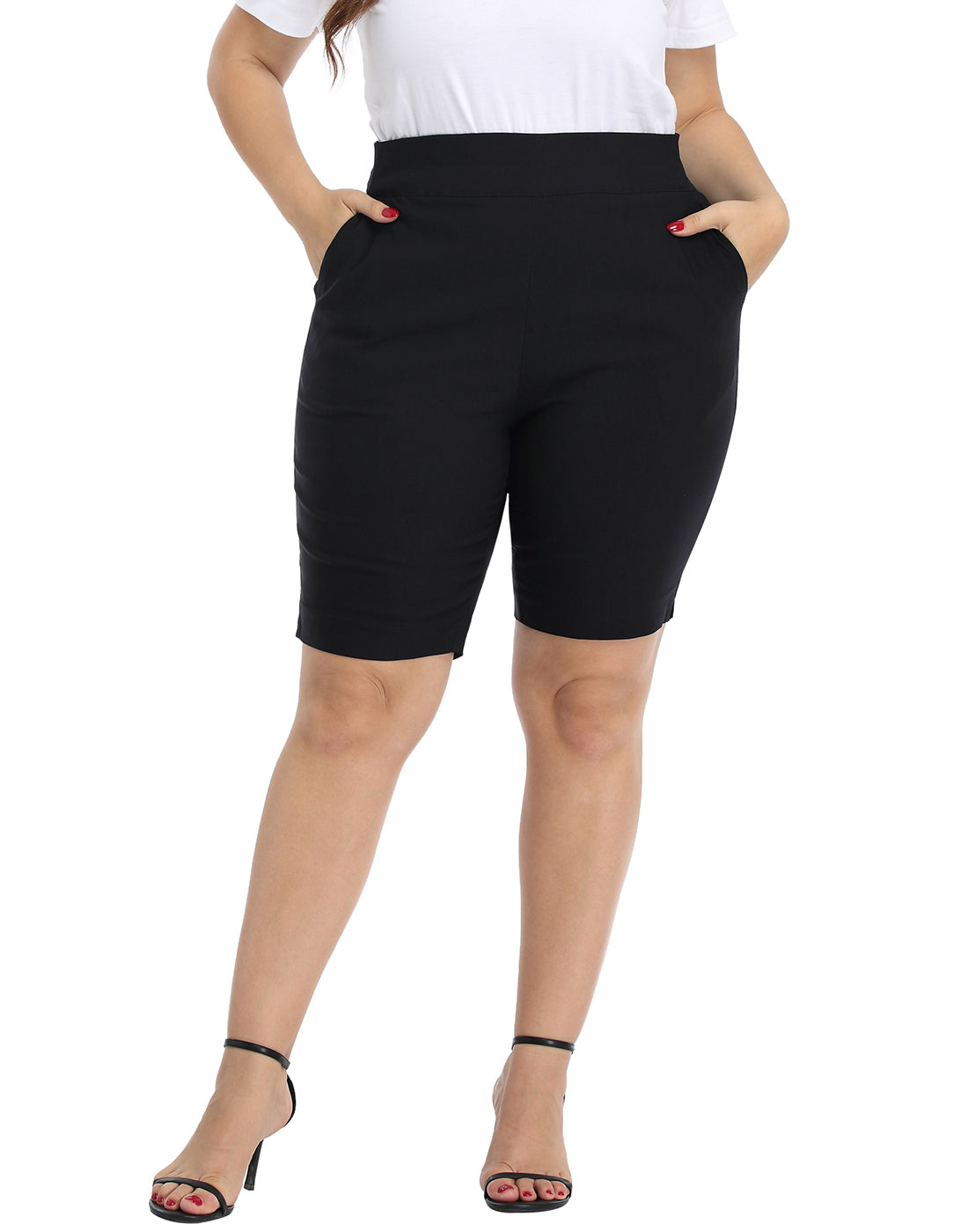 Plus Size Pull On Bermuda Shorts with Pockets and 10 Inseam – ShopHDE